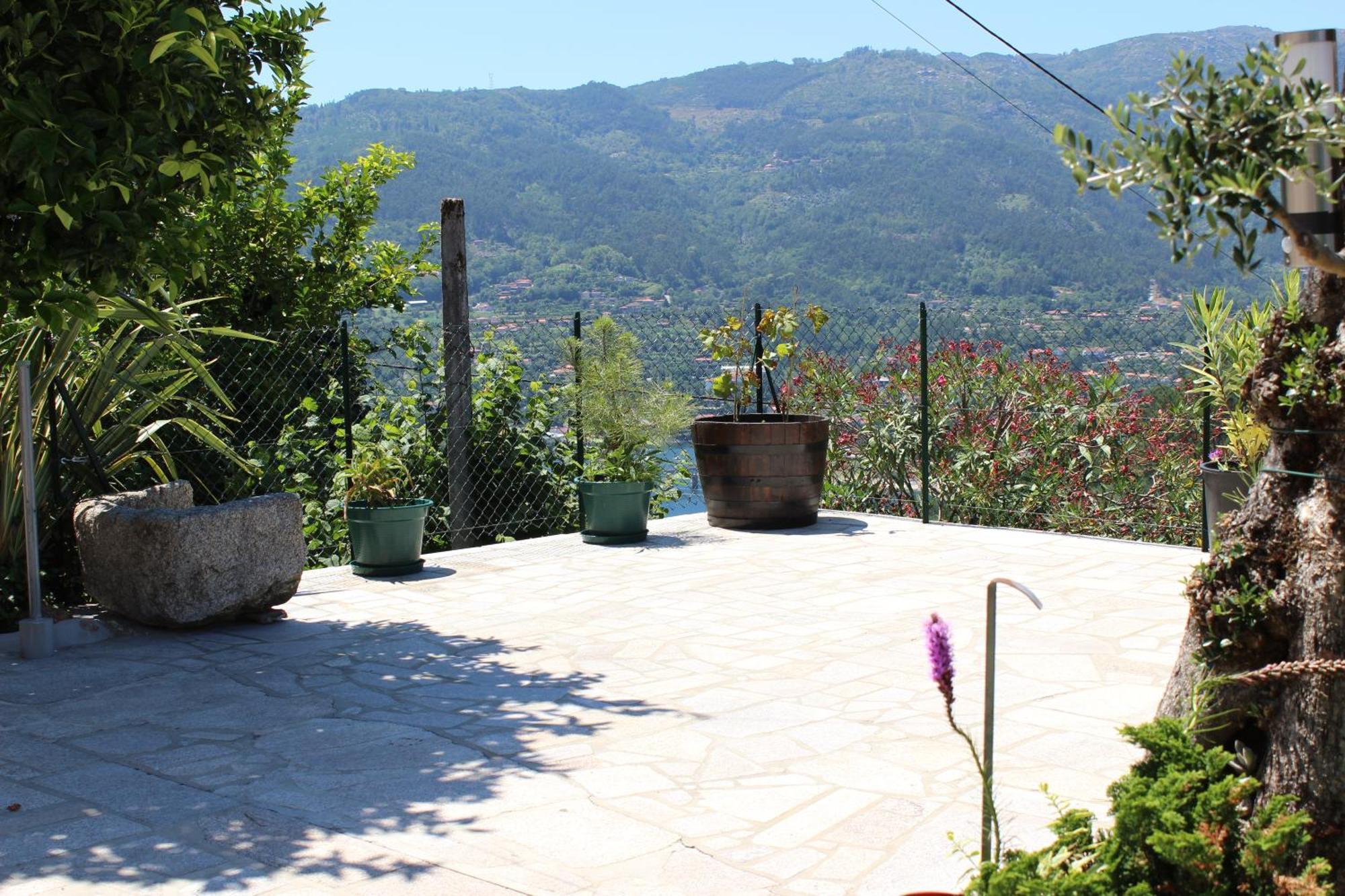 Casa da Lage - Piscina sazonal - Lareiras - Vistas rio - Gerês Vila Quarto foto