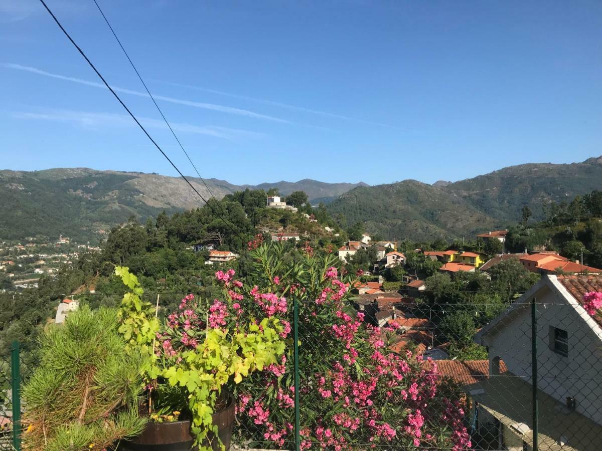 Casa da Lage - Piscina sazonal - Lareiras - Vistas rio - Gerês Vila Exterior foto